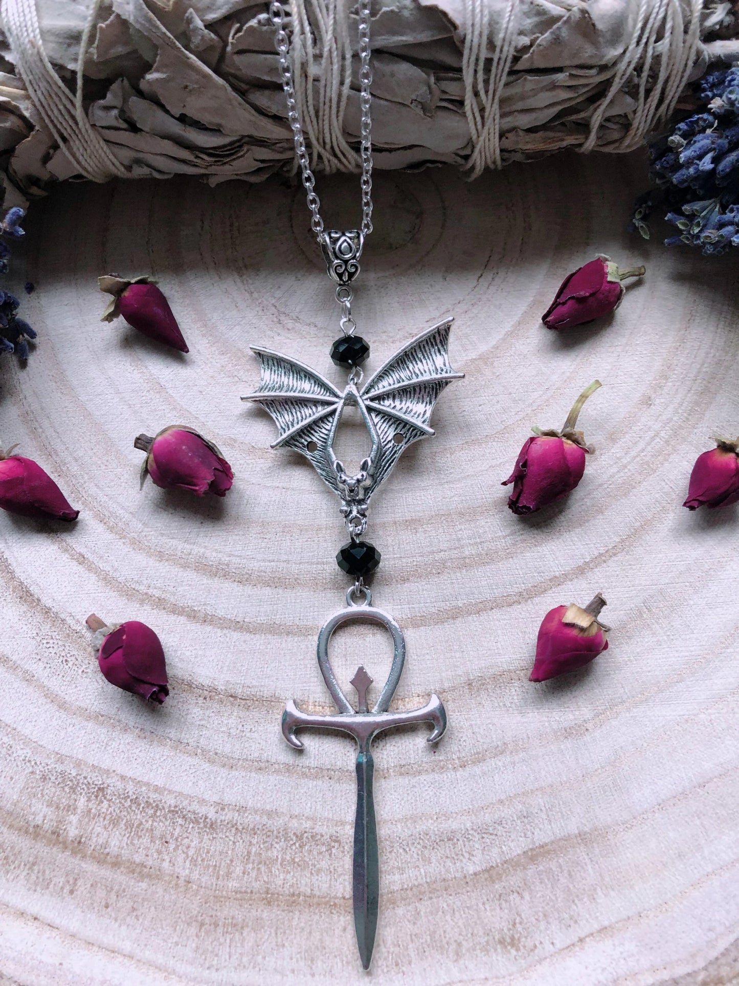 Vampyric Ankh Necklace