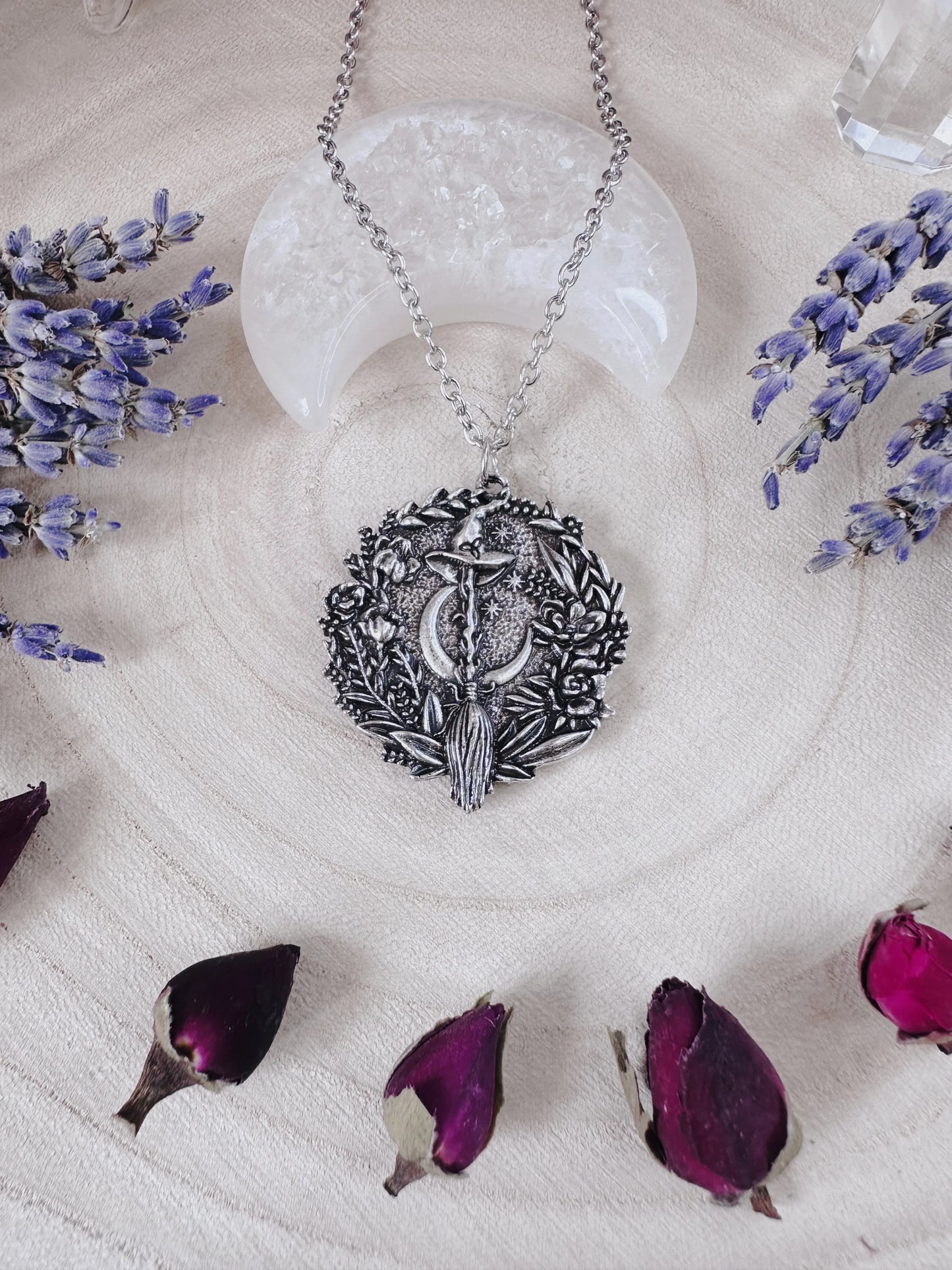 Woodland Witch Necklace